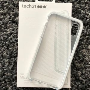 Tech 21 Evo Mesh protector for iPhone X